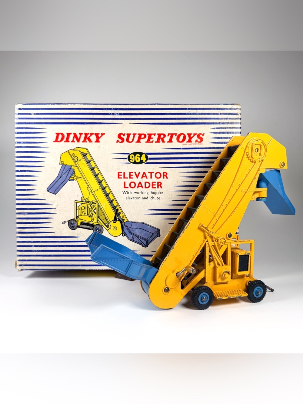 ~1955-68 Dinky Supertoys #964 Elevator Loader Toy with Box Lid